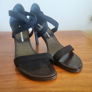Donald J. Pliner Strappy cotoure heels